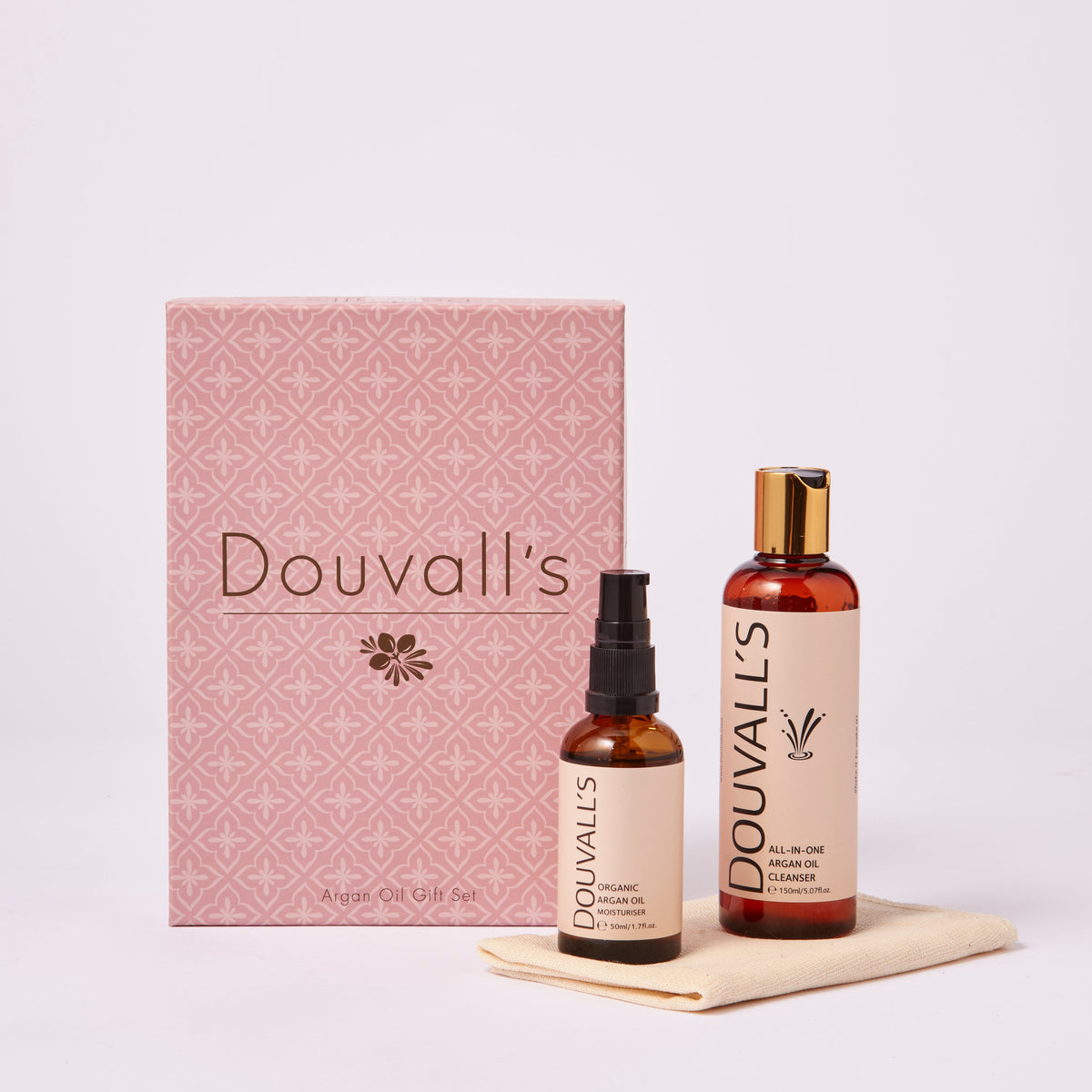 Luxury Argan Gift Set containing 150ml argan cleanser