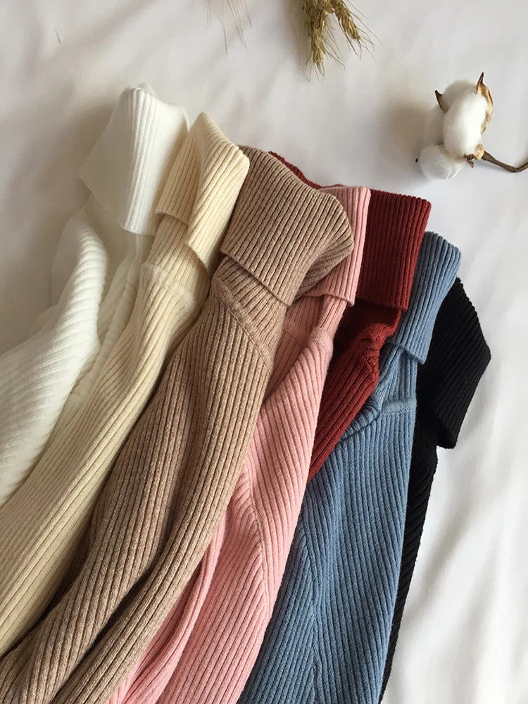 Women's Ribbed Turtleneck Pullover Sweater