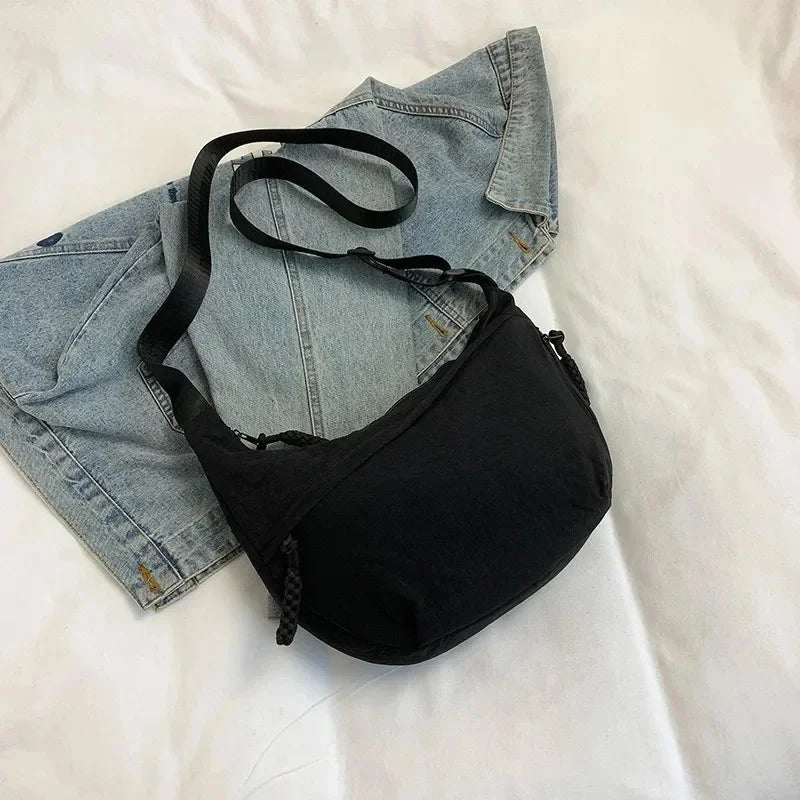 Women'S Simple Solid Color Canvas Dumpling Bag Casual