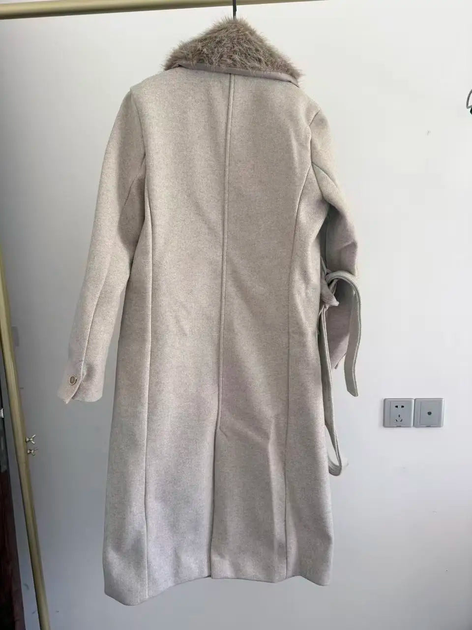 Women's Belt Warm Fur Collar Coat Flip Collar Pocket