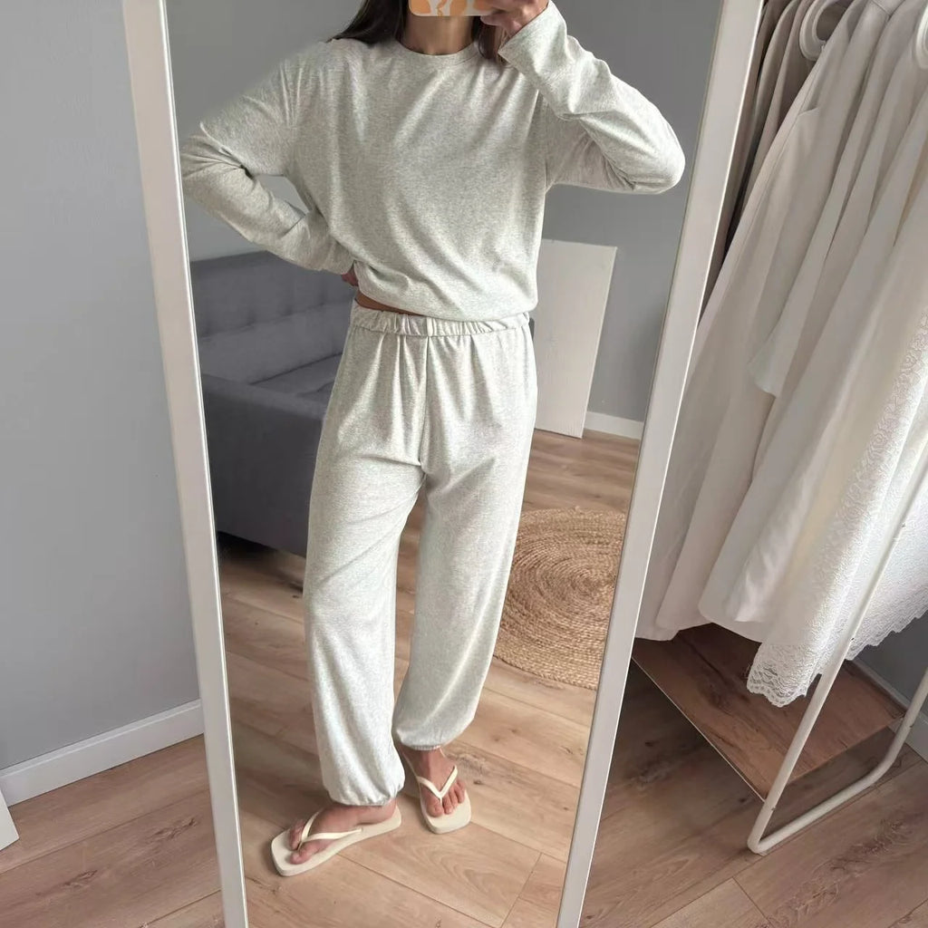 Women's Basic Long Sleeve Slim Crop Top