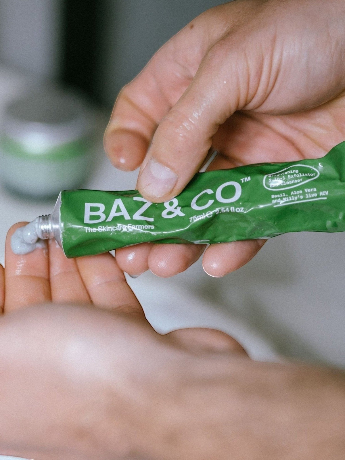 Brightening 2 - in - 1 Exfoliator & Cleanser