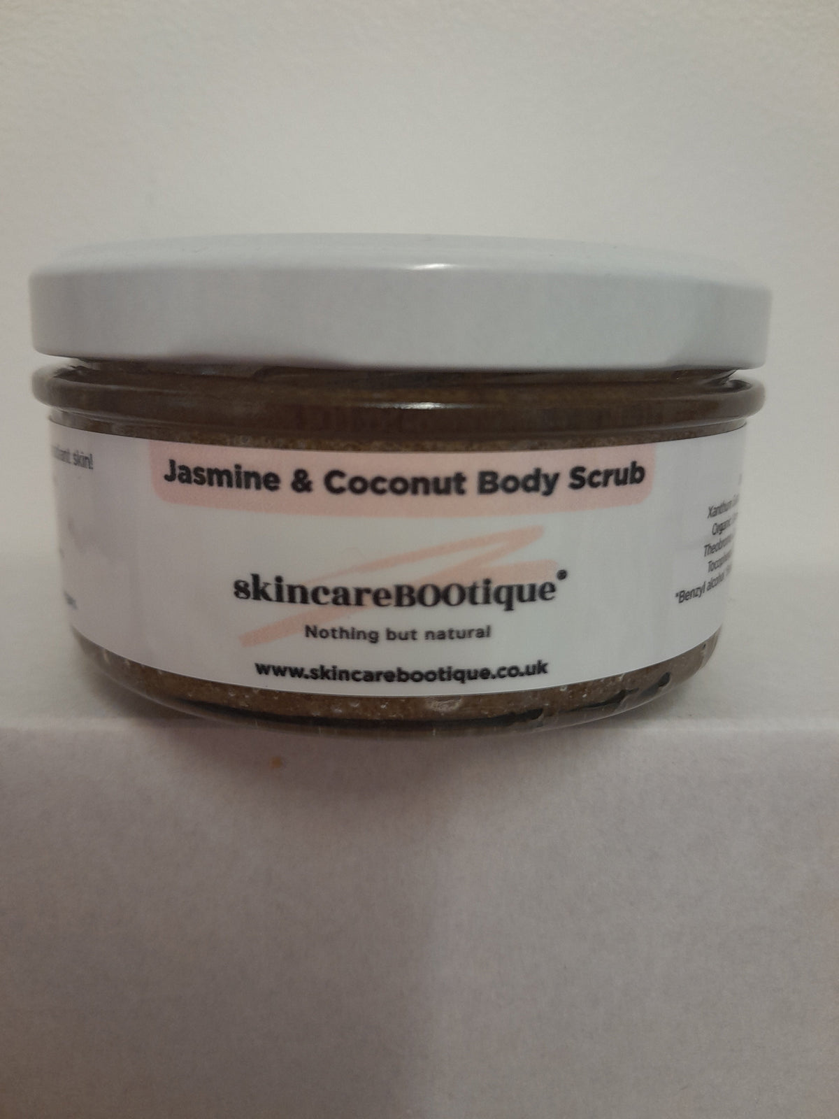 Gommage corporel naturel