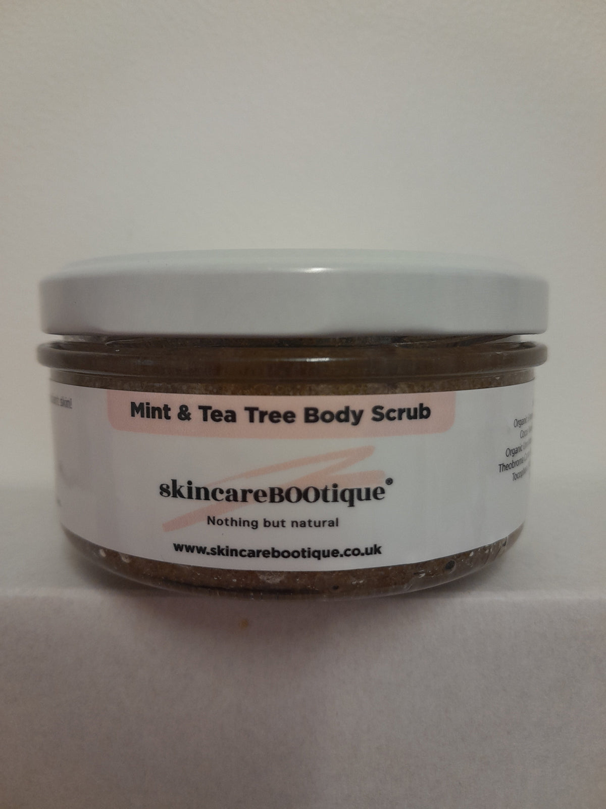 Gommage corporel naturel